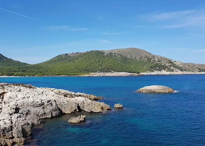 Apartment Sonne & Meerblick Aus 40 Grad Heissem Whirlpool Geniessen - Zentral Am Hafen Und Dennoch Ruhig